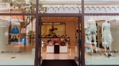 Michael Kors მაღაზიებს ხურავს