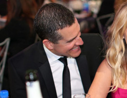 #OK! ინსტაგრამი VS რეალობა: რიზ უიზერსპუნი ვალენტინობის დღეს, მდე და მის შემდეგ (ფოტოები)